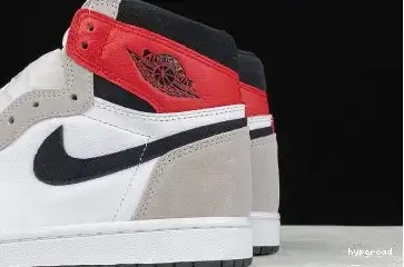 Hyperoad SMOKE JORDAN RETRO 1 LIGHT HIGH - GREY 0422